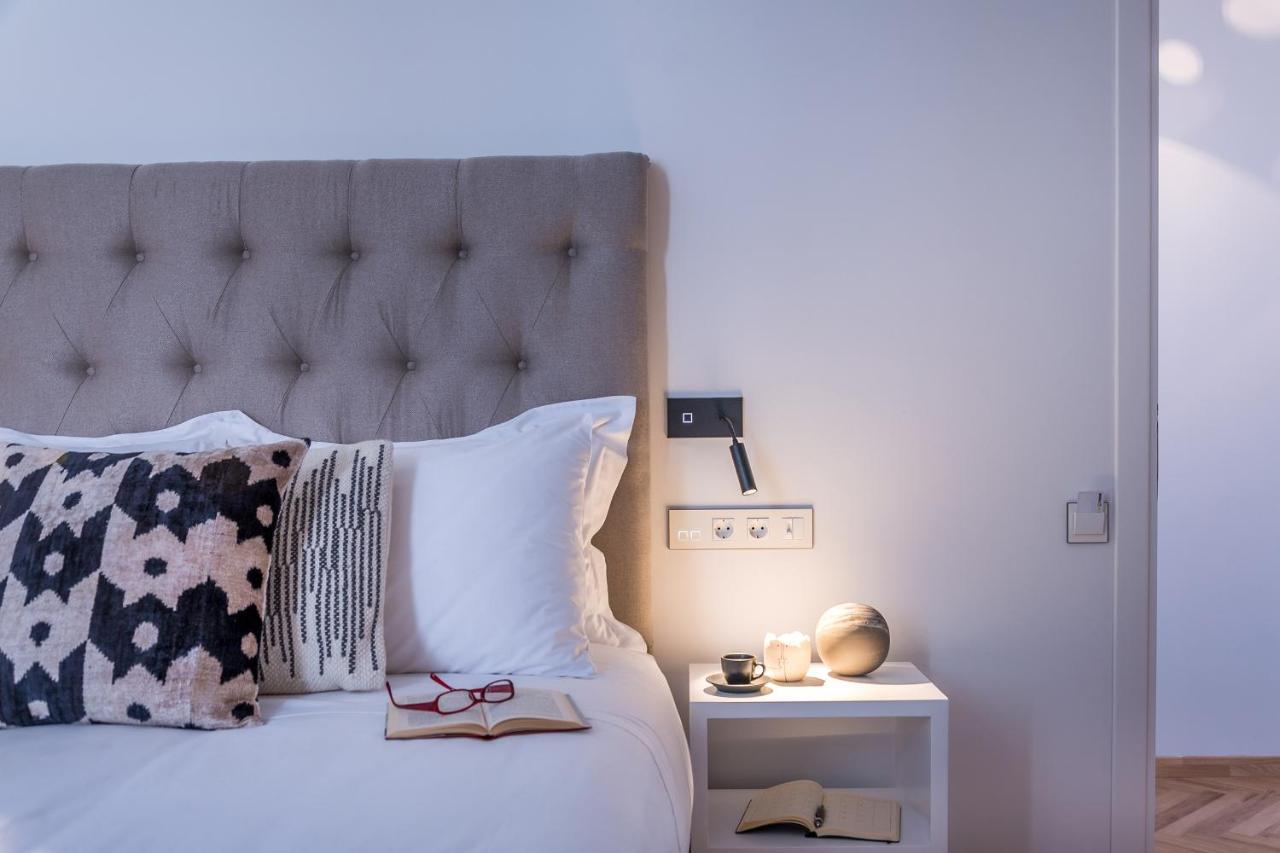 Shapes Luxury Suites 에르무폴리 외부 사진
