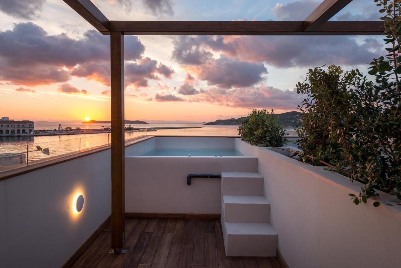 Shapes Luxury Suites 에르무폴리 외부 사진