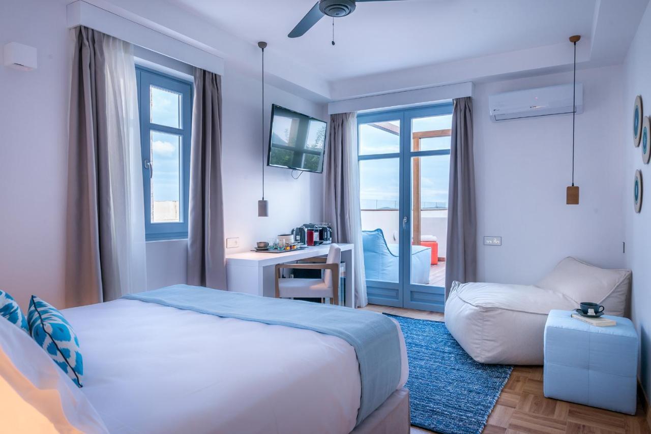 Shapes Luxury Suites 에르무폴리 외부 사진