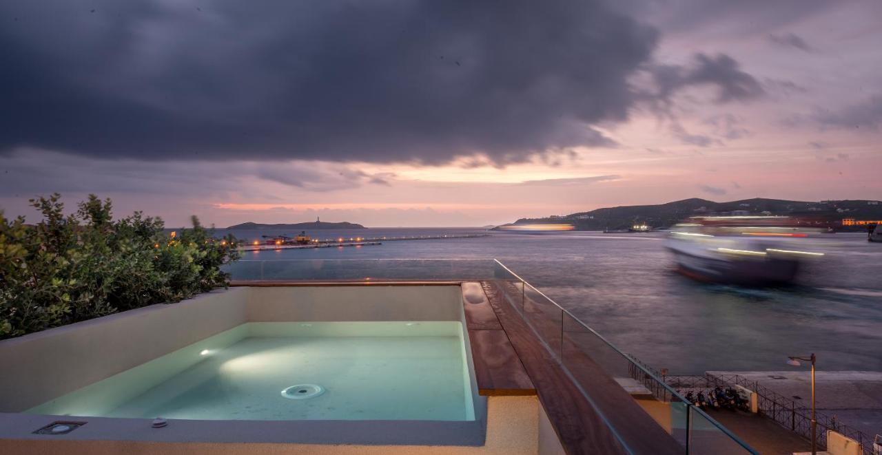 Shapes Luxury Suites 에르무폴리 외부 사진